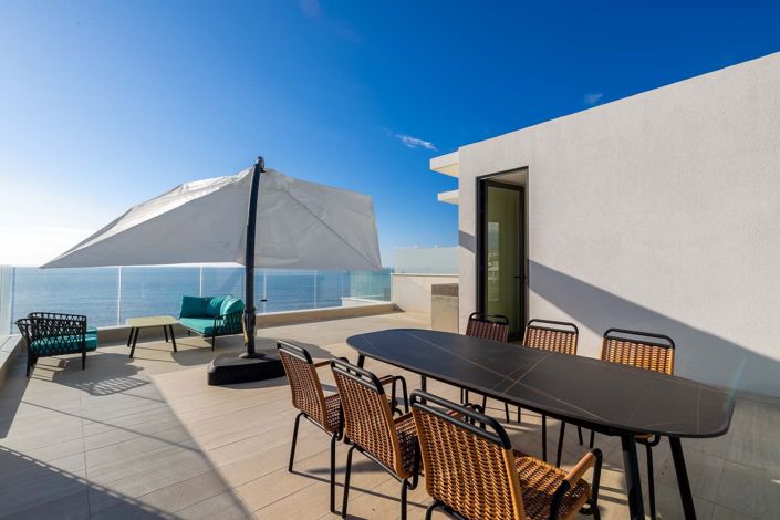 Image No.16-3 Bed House for sale