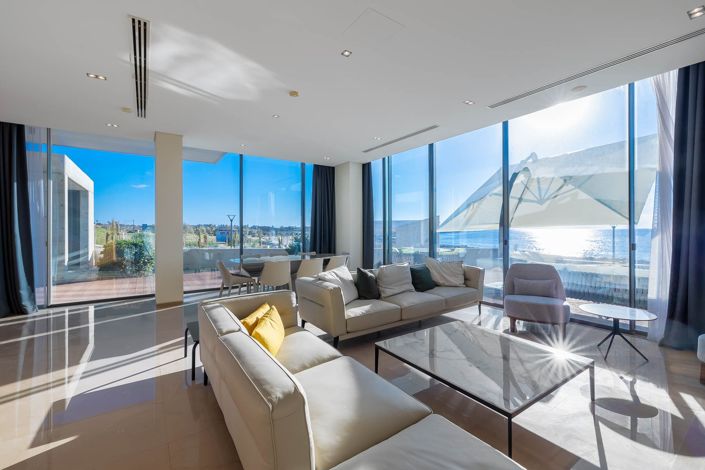 Image No.3-3 Bed House for sale