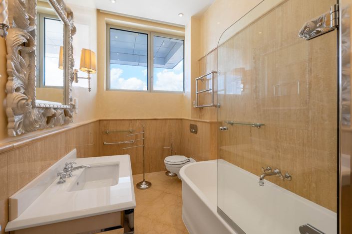 Image No.24-3 Bed Penthouse for sale