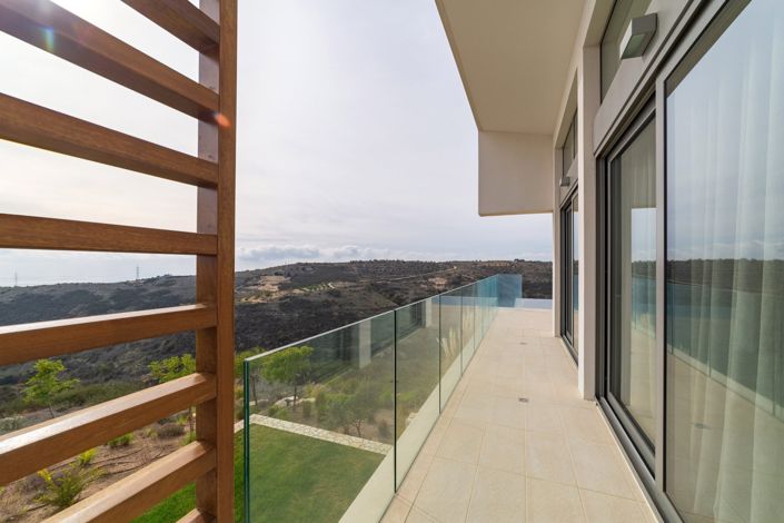 Image No.30-Villa de 4 chambres à vendre à Tsada