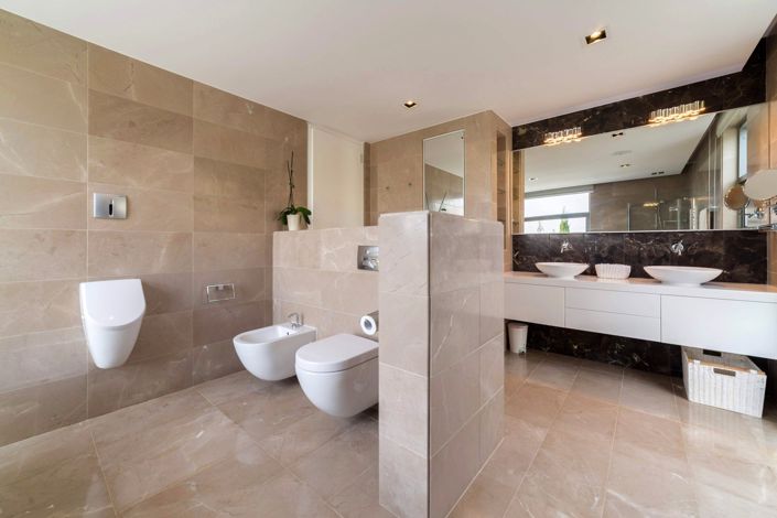 Image No.5-Villa de 4 chambres à vendre à Tsada