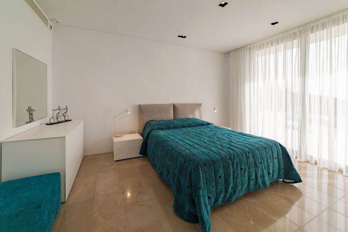 Image No.9-Villa de 4 chambres à vendre à Tsada