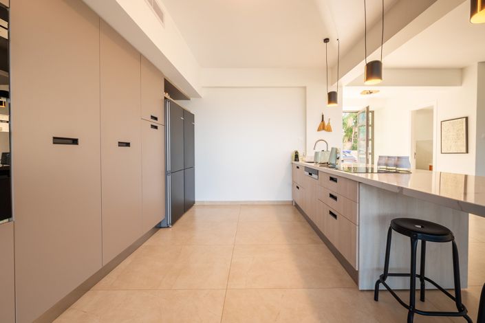 Image No.10-3 Bed Villa for sale