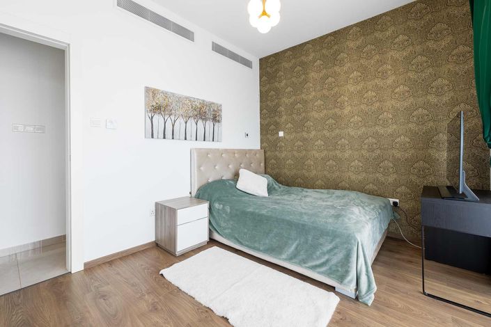 Image No.16-3 Bed House for sale