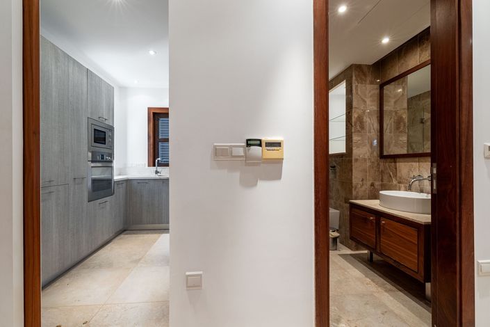 Image No.10-2 Bed Apartment for sale