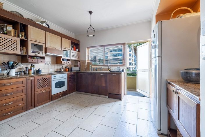 Image No.10-Appartement de 4 chambres à vendre à Limassol