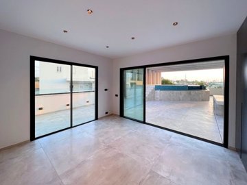 c9ab5055-ae28-44a8-8830-09e972c63a01