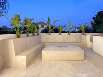 9728997c-9e71-4282-9093-40f7dde0f9d8