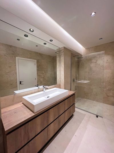 Image No.20-7 Bed Villa for sale