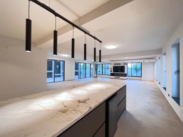 7cdbc23b-0c62-475a-a1e9-af4f0a61cb25