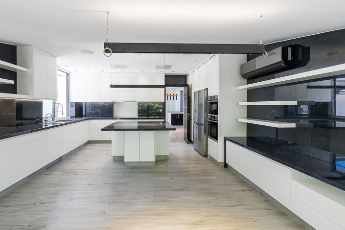 Image No.13-Maison de 5 chambres à vendre à Kissonerga