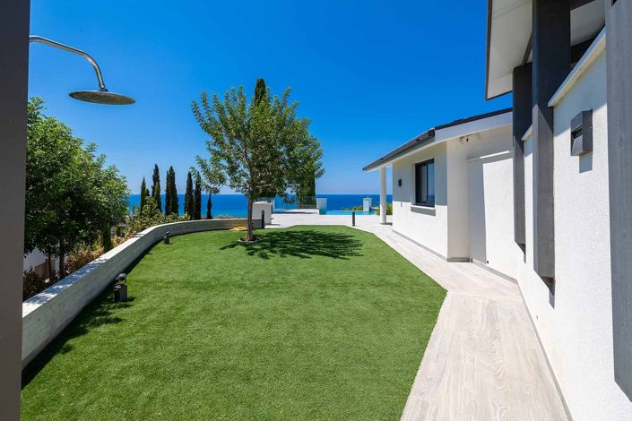 Image No.28-Maison de 5 chambres à vendre à Kissonerga