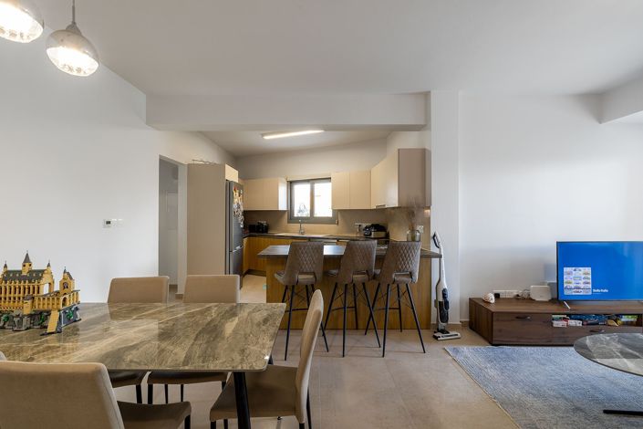 Image No.3-Appartement de 2 chambres à vendre à Potamos Germasogias