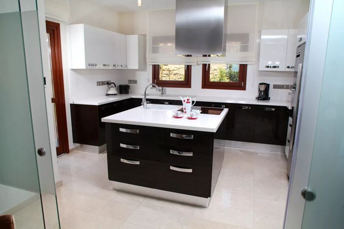 Image No.5-4 Bed Villa for sale