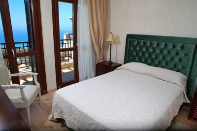 5ec02da2-ffbe-41df-acc2-b9ef43b8f20f