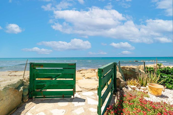 Image No.9-Maison de 4 chambres à vendre à Larnaca