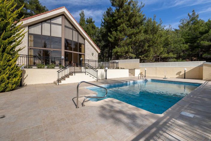 Image No.2-3 Bed House for sale