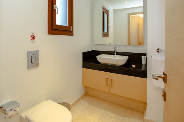 Image No.16-3 Bed House for sale