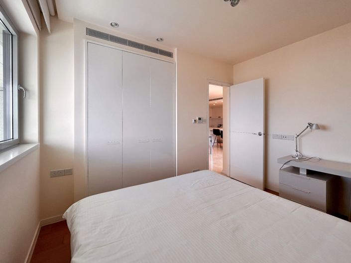 Image No.16-2 Bed Apartment for sale