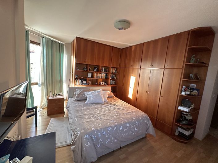 Image No.23-4 Bed House for sale