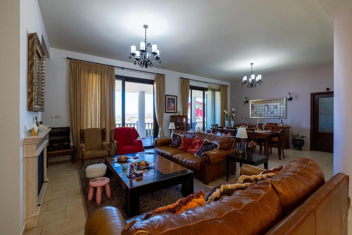 Image No.11-Bungalow de 4 chambres à vendre à Konia