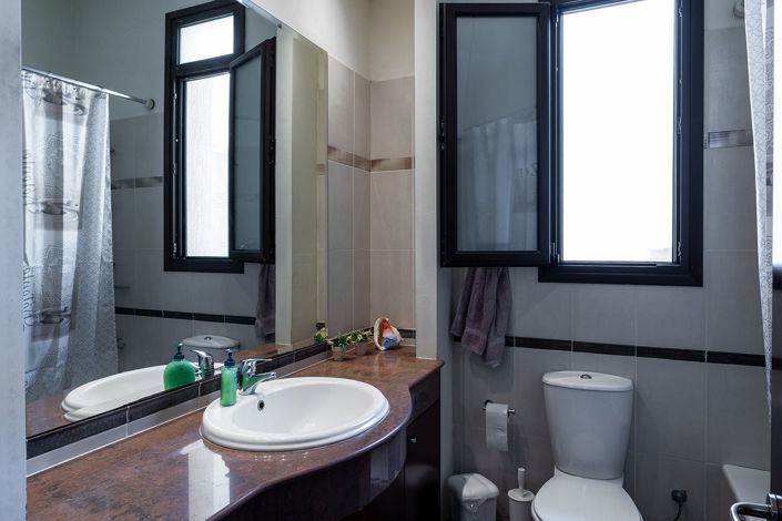 Image No.16-Bungalow de 4 chambres à vendre à Konia