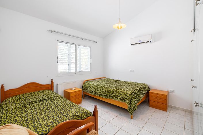 Image No.13-3 Bed Bungalow for sale