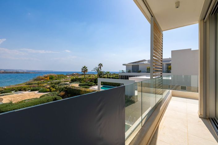 Image No.20-5 Bed House for sale