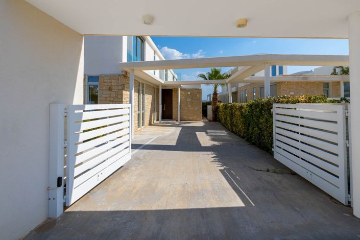 Image No.22-5 Bed House for sale