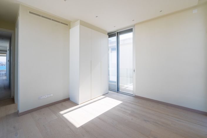 Image No.17-5 Bed House for sale