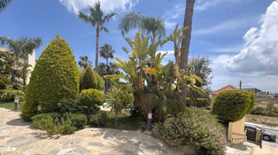 ba7c5ac1-7a94-4b62-bb46-1098e18c8b33