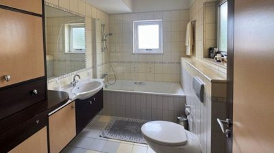 a106afdb-5aa5-438f-b9ae-3b9e9814dd8f