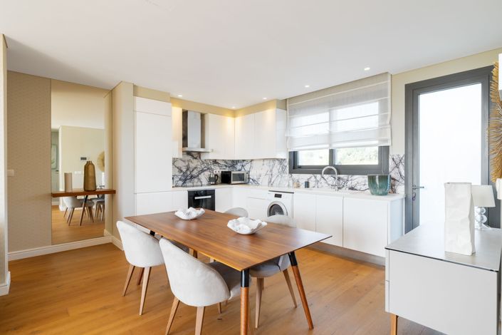 Image No.10-Appartement de 2 chambres à vendre à Limassol