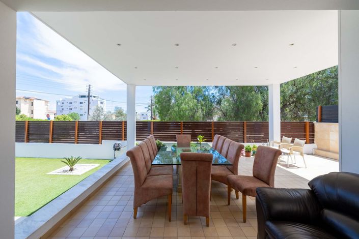 Image No.29-4 Bed House for sale