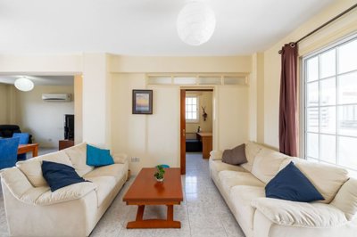 0d3e0280-950a-4d56-8aed-f80128039f78