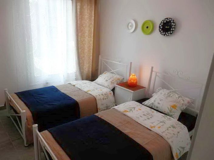 Image No.12-2 Bed Apartment for sale