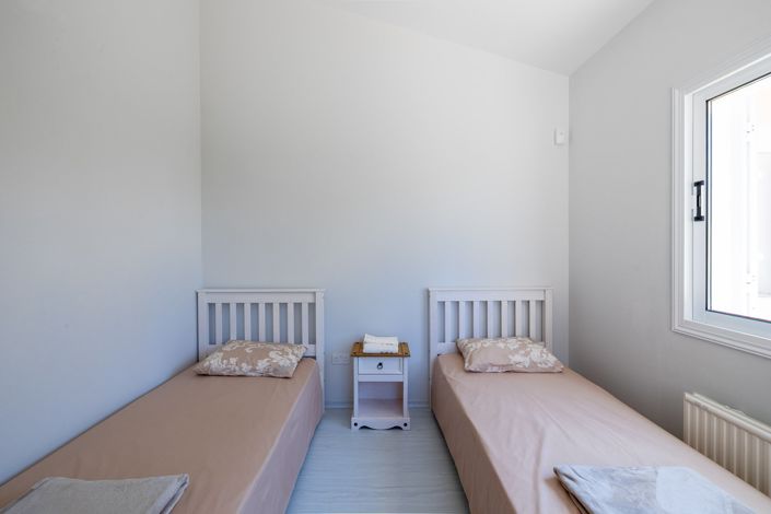 Image No.14-4 Bed Bungalow for sale