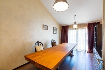 cb10cf66-aee8-47ba-ae50-89bf344cb7d9