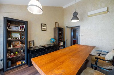 8441828c-225b-429f-b472-78fe9e272d33