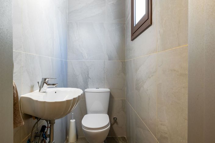 Image No.20-Maison de 4 chambres à vendre à Potamos Germasogias