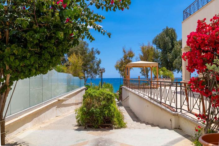 Image No.30-Maison de 4 chambres à vendre à Potamos Germasogias