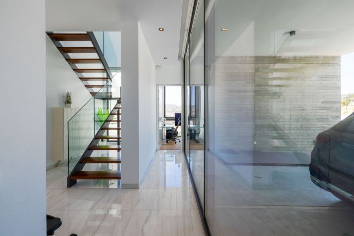 Image No.15-5 Bed House for sale