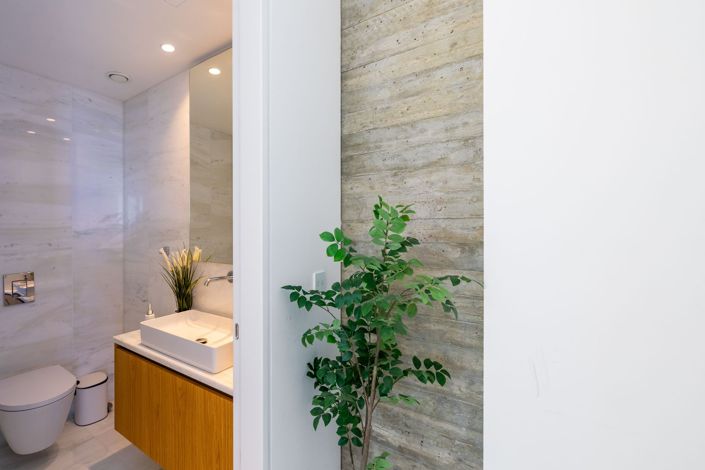 Image No.27-5 Bed House for sale