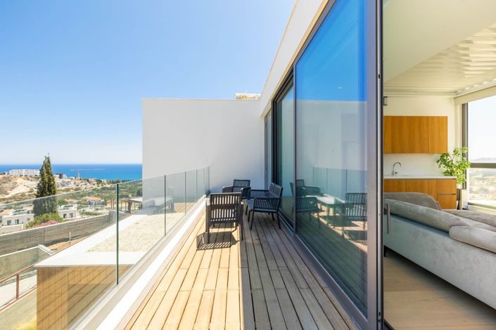 Image No.28-5 Bed House for sale