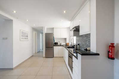 105221bd-a100-4c6b-8c7b-1c7fd8ae1f8c