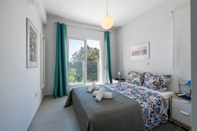 a0594959-2b3f-43bd-956f-6832d2234aad