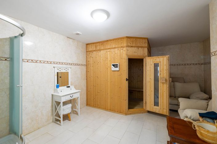 Image No.22-Maison de 5 chambres à vendre à Limassol