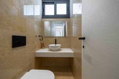 c8fc20aa-0fe6-4280-b8be-a56797911bd4