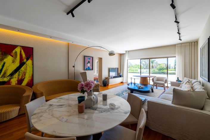 Image No.2-6 Bed Apartment for sale