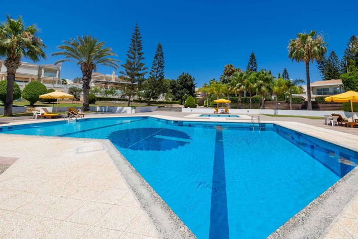 Image No.29-6 Bed Apartment for sale